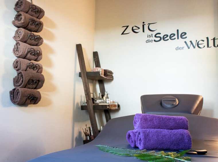 Massage Raum
